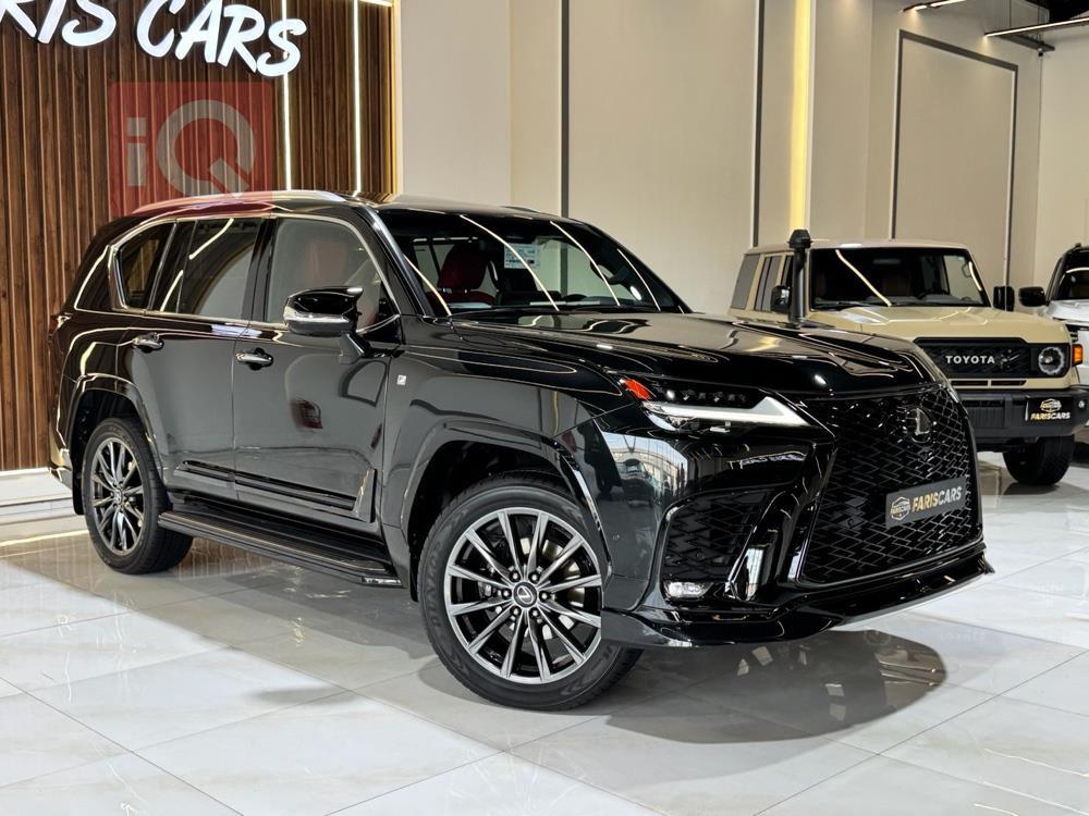Lexus LX